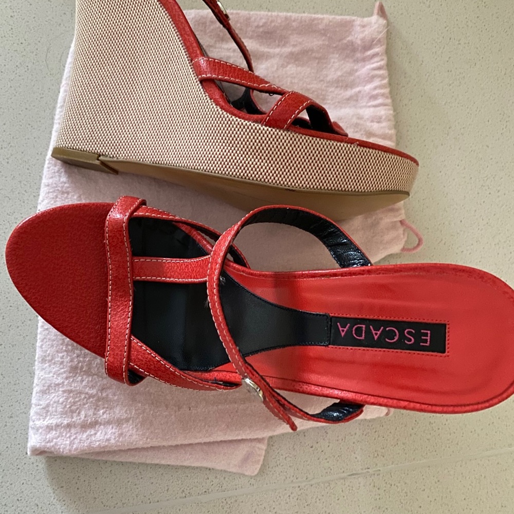 ESCADA Wedges - Picture 5 of 7